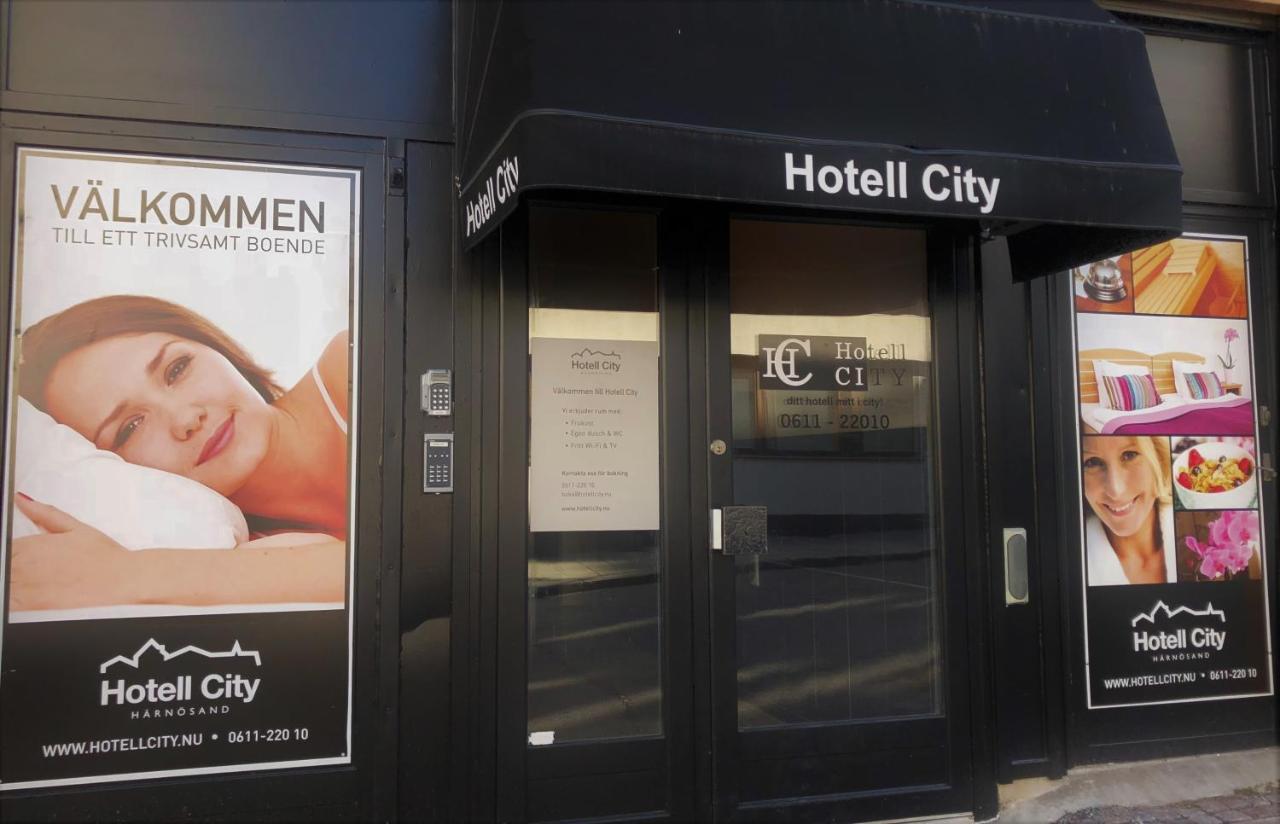 Hotell City แฮร์เนอซันด์ ภายนอก รูปภาพ